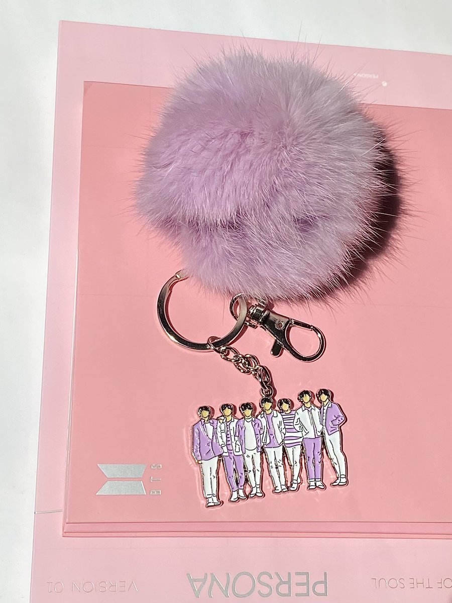 CalicoCoDesigns's tweet photo. What’s better than a matching keychain set? Get them while they’re in stock! https://t.co/warZVdAYkE