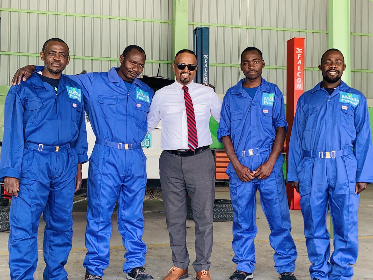 MobileFuundi's tweet image. Meet our professional team who are ready to welcome you &amp;amp; provide you  with an excellent service delivery. 

#Hargeisa #autopaint #mechanicservice #electricdiagnostics 
#wheelalignment 
 
Tiigso ☎️ 2009 to make an appointment