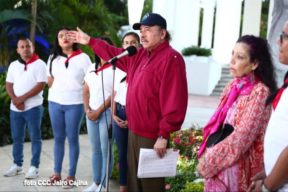 Estamos en el nacimiento de un nuevo mundo, está naciendo un nuevo mundo… donde está quedando enterrado el imperialismo y está naciendo la democracia con lo que es el multilateralismo".
Presidente de #Nicaragua, Daniel Ortega.

#UnidosEnVictorias
#Carlos86SeguimosVenciendo