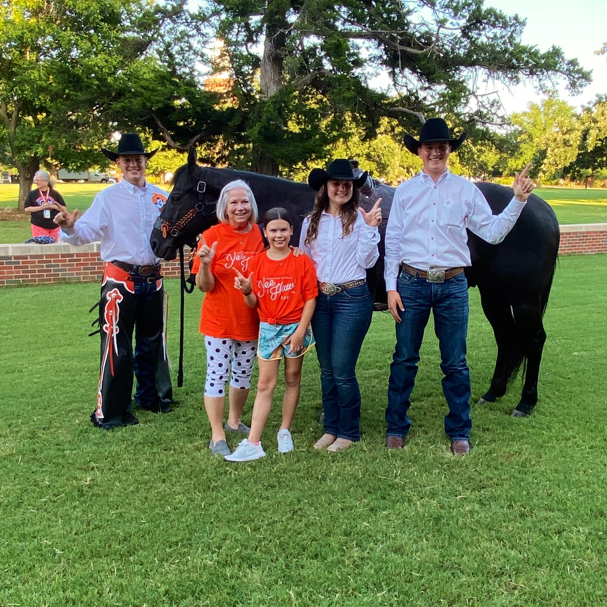 OKStateAlumni's tweet photo. Here! Comes!! @Bullet_OSU!!! 🐎

#GPU22 #okstate #GoPokes https://t.co/NBsQ54OppS