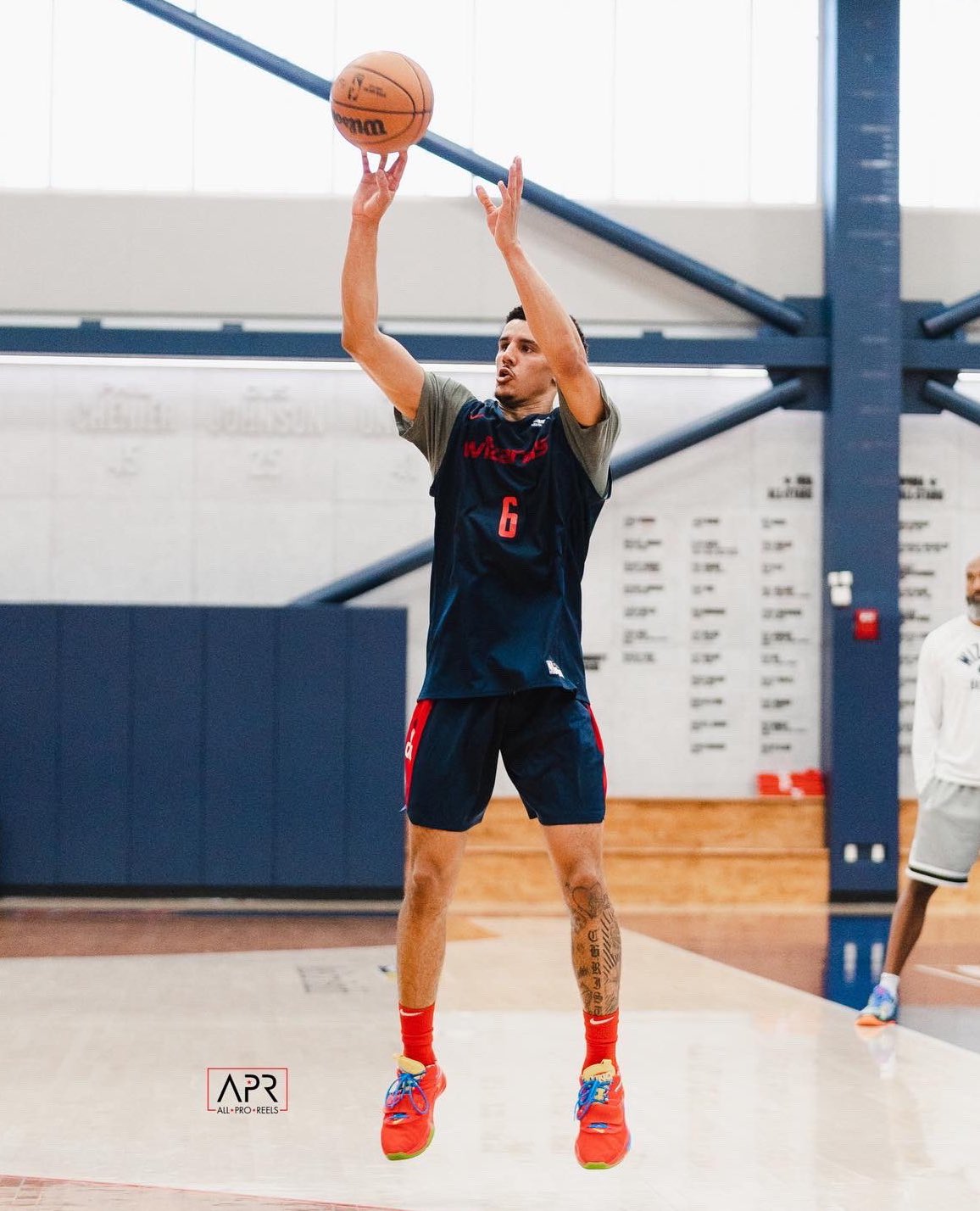 Johnny Davis shooting at the end of his Wizards pre-draft workout on June 2