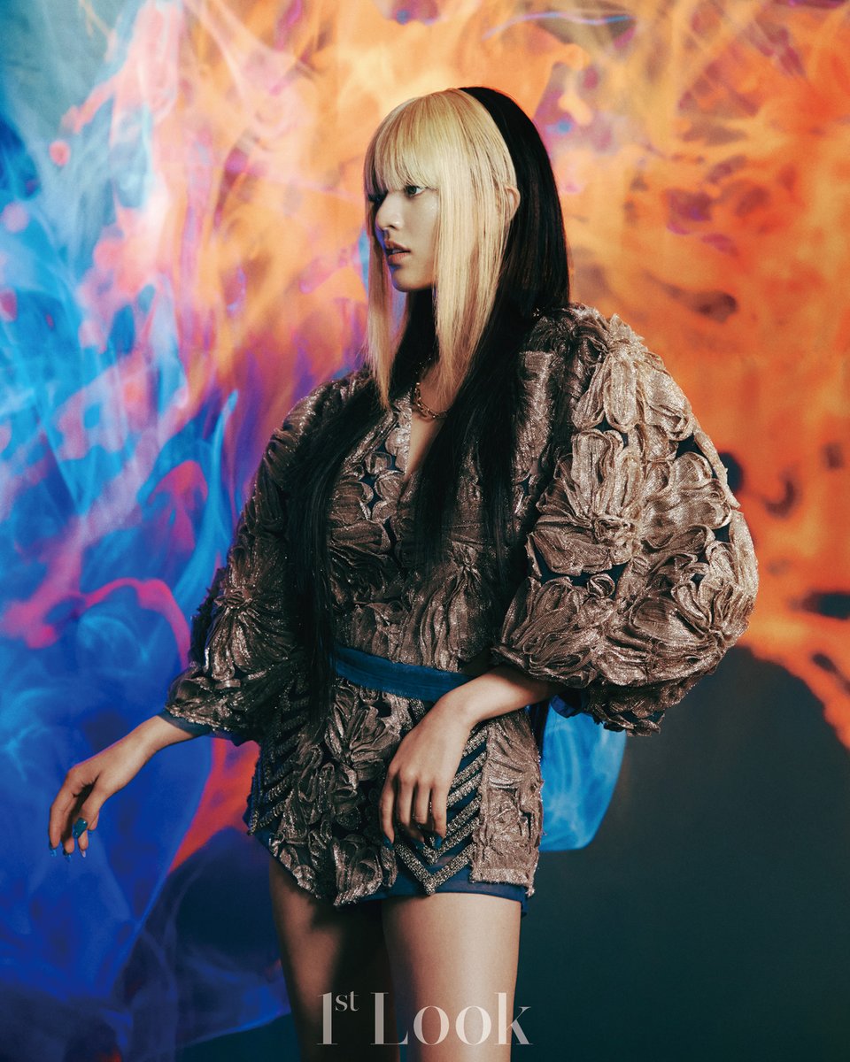 JYPETWICE's tweet image. JIHYO &amp;amp; Mighty Thor &amp;amp; 1st Look

@1stlookofficial vol.241

#TWICE #트와이스 #JIHYO #지효 #토르_러브앤썬더 #MightyThor #1stLook #퍼스트룩