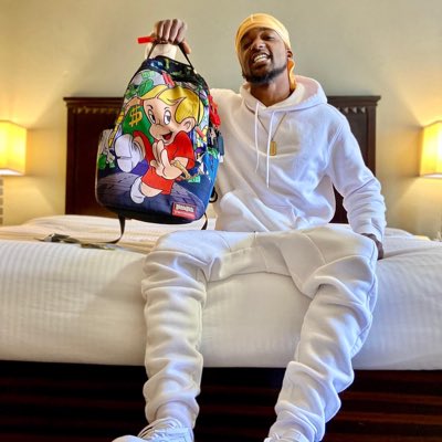 TopHandQ's tweet image. #NewProfilePic