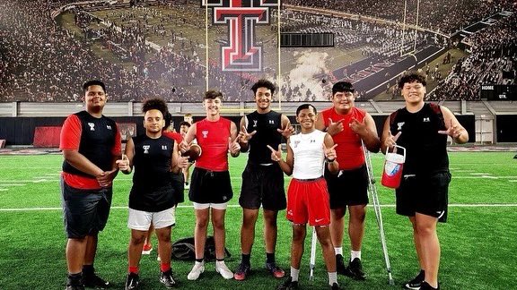 jv_da_ace's tweet photo. Had a phenomenal experience @TexasTechFB with my homeboys🦾🦾 https://t.co/za1XXgJRNq
