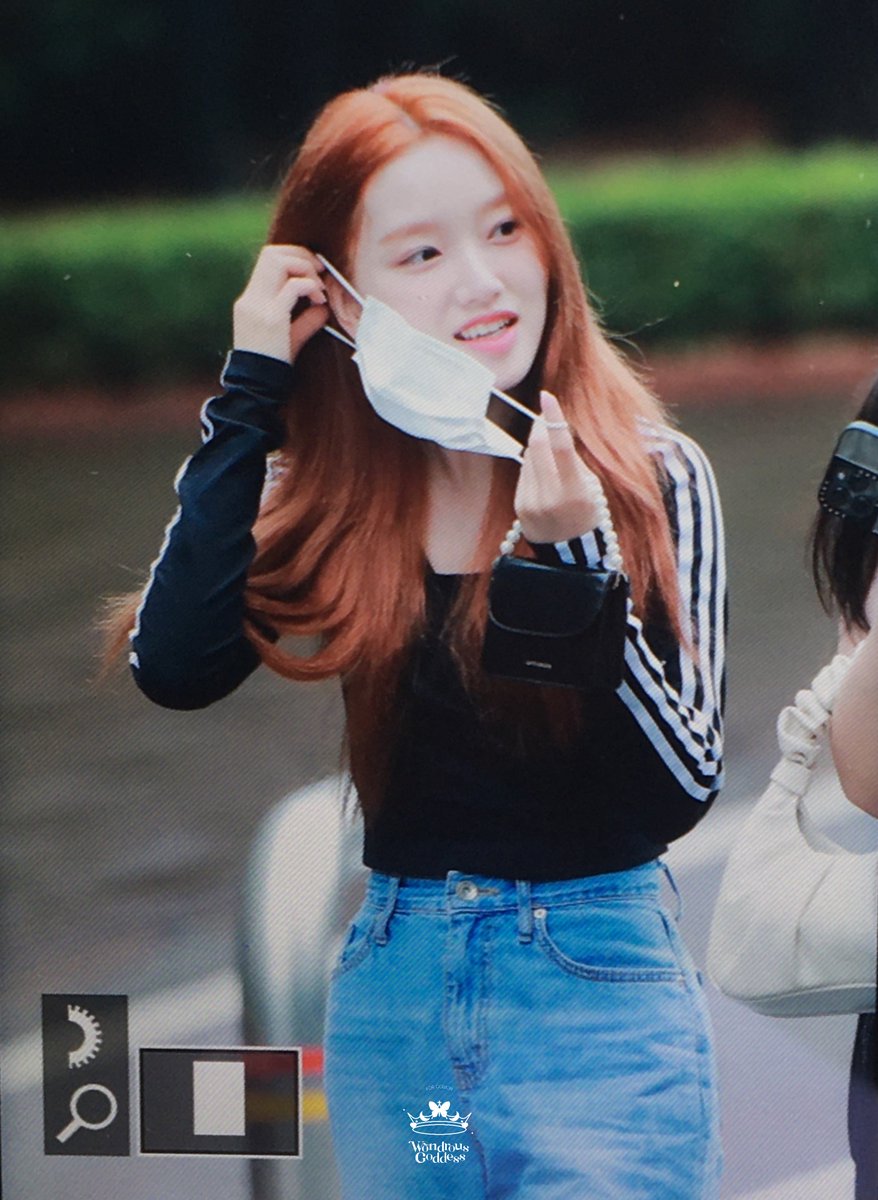 gowwn's tweet photo. 220624 뮤직뱅크 프리뷰

#이달의소녀 #고원 #LOONA #GOWON https://t.co/nXElJDA9GA