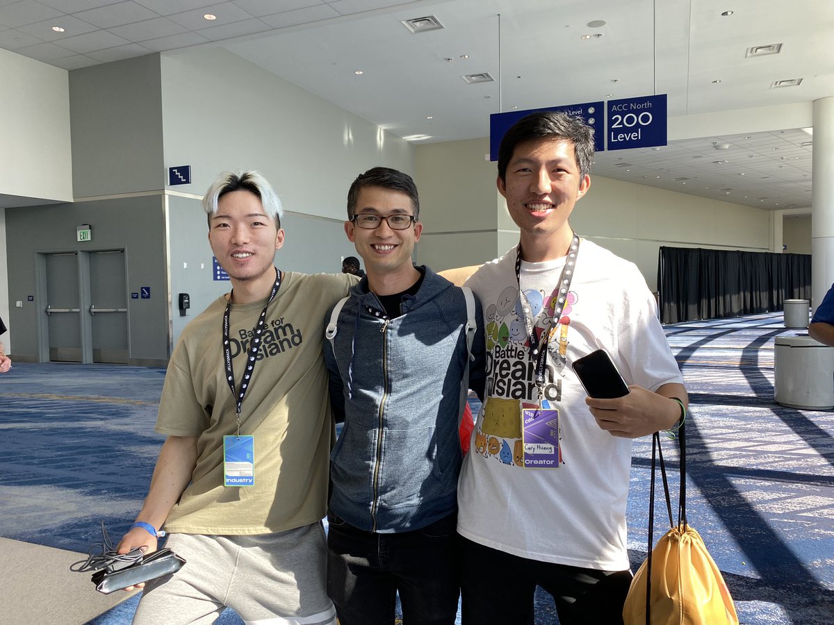 jacknjellify's tweet photo. So cool getting to meet @alanthebecker at vidcon! https://t.co/DO6j6Qyc8L