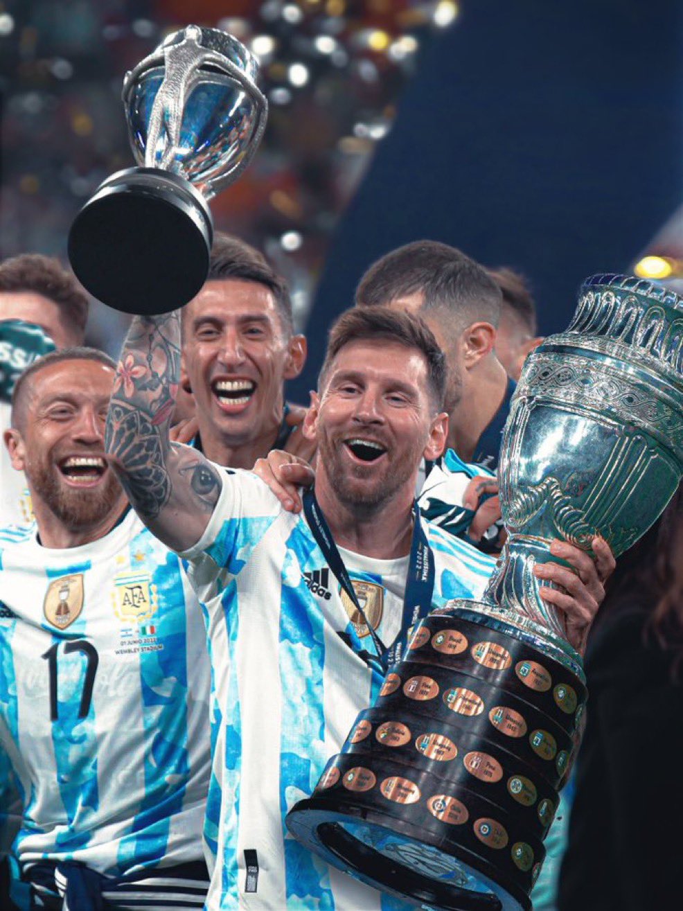 Happy Birthday to the goat himself LIONEL MESSI 