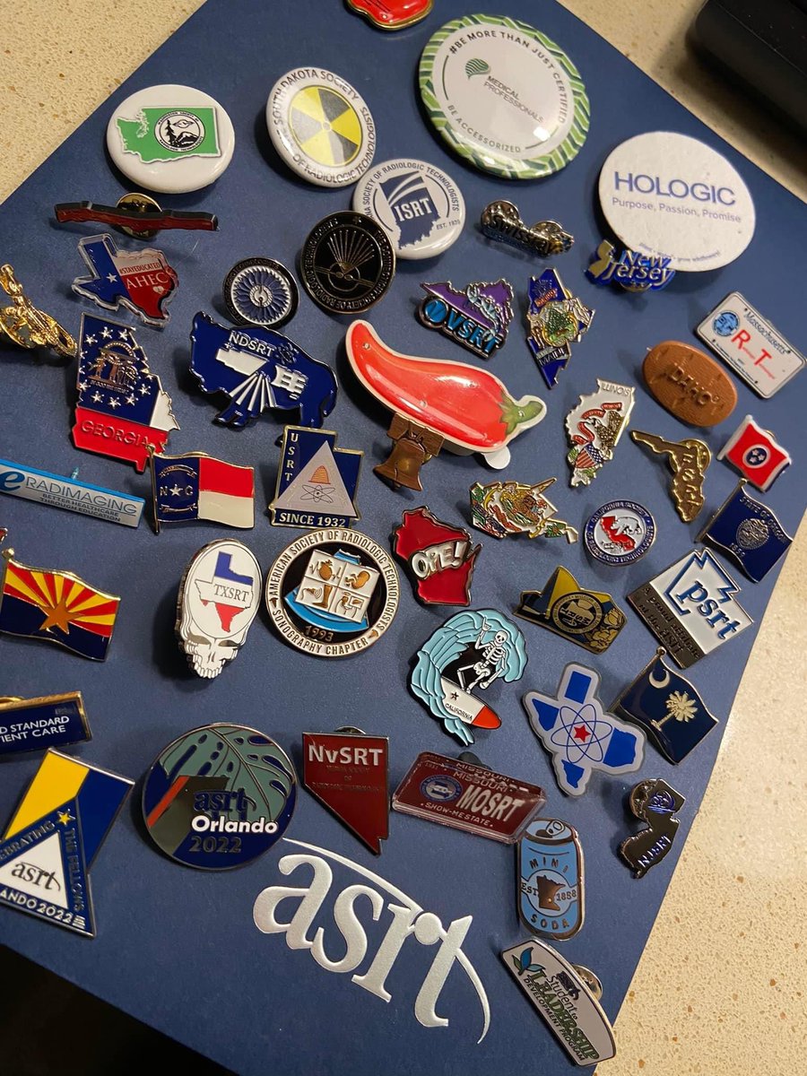 TheNvSRT's tweet photo. Another SLDP pin exchange in the books✅. Nevada had some of the best pin hauls of the night. In fact, our President and State Delegate, Kim Grzybicki, walked away with the “Heaviest Lanyard” prize 🏆 Tomorrow begins the house of delegates
#ASRT22 #OnlyAtASRT #ASRTFoundation https://t.co/XO4gLz2WAj