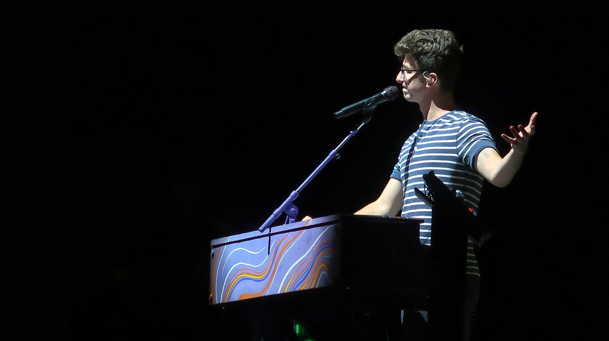 AJRTour's tweet photo. 📸: Ryan onstage at #OKOPhoenix the other night!

📷 @Doctor_HooLock (1/2)
(please do not repost without credit!) https://t.co/7VuxkBpgsQ