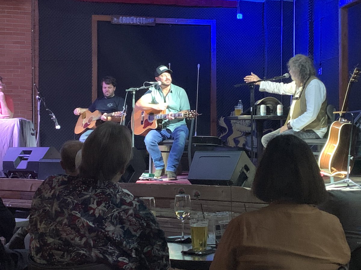 lenieclaire's tweet image. One of the best #RootsandBranches I’ve attended! @WadeBowen  @joshgrider great job @mattson_rainer Thanks @KNBTFM