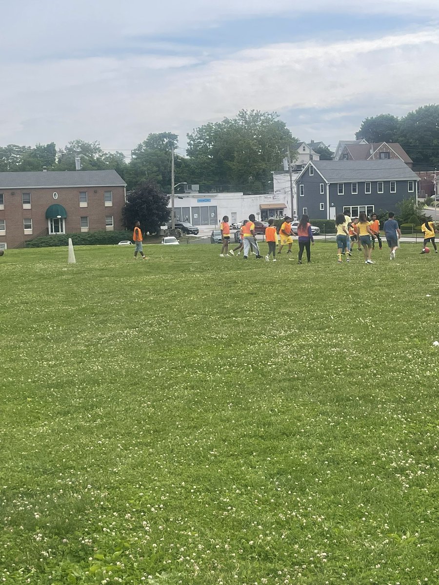 MrsSchmid_ICS's tweet photo. Field Day! @icschool_online https://t.co/SiGJRClhgu
