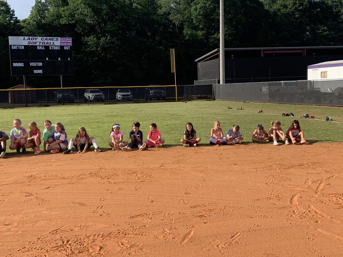 Monroe Area Softball tweet media