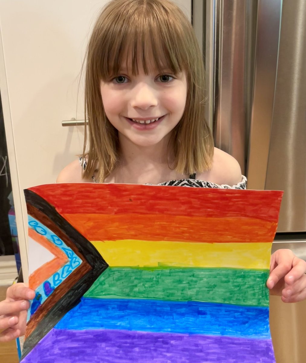 jensie_TO's tweet photo. Hey @NinaWest ! At home doing virtual school and my SK kid runs to get me to show me (bc she knows I love drag 👸) what her teacher is playing - The Meaning of Pride Song! ❤️🧡💛💚💙💜 Then the kids made a pride flag and had a little discussion. 🙌🏼🙌🏼🙌🏼 #HappyPrideMonth https://t.co/MPqaOV8o2l