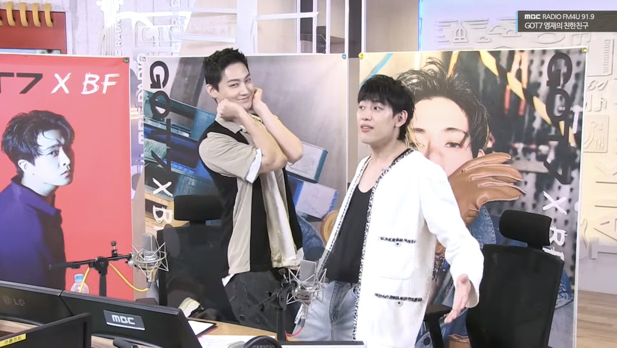 mbcbf_ever's tweet photo. 220621화 #친친 

임리다님 이제 밤밤이 기강 방지용 안전바 내리셔도 됩니다🤹🏻

@jaybnow_hr @BamBam1A 

#GOT7영재의친한친구 #달친친
#GOT7 #제이비 #뱀뱀 #영재 https://t.co/nAJYfMcBT6