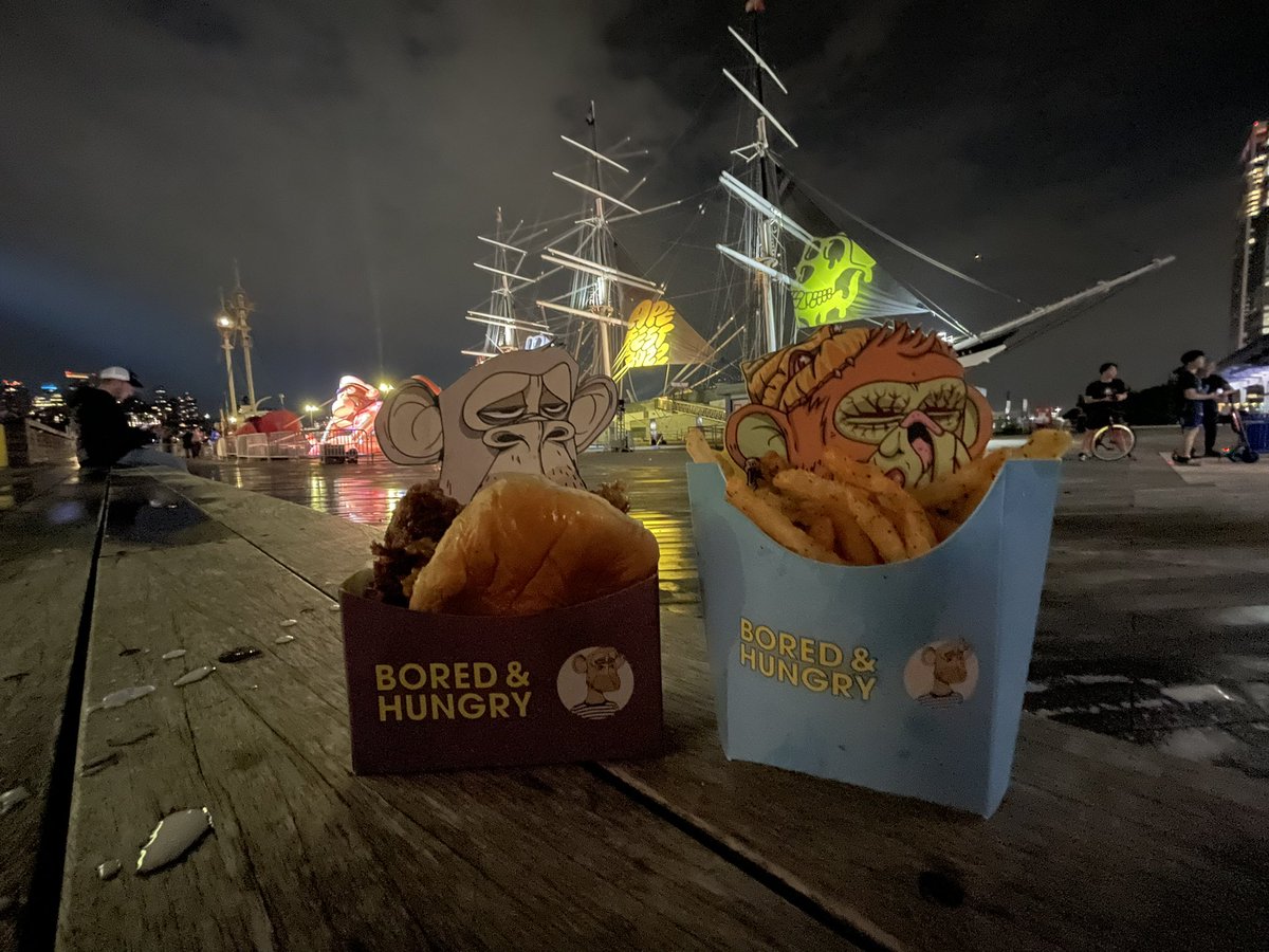 can you believe this marketing’s free? <a href="/BoredNHngry/">Bored & Hungry</a>