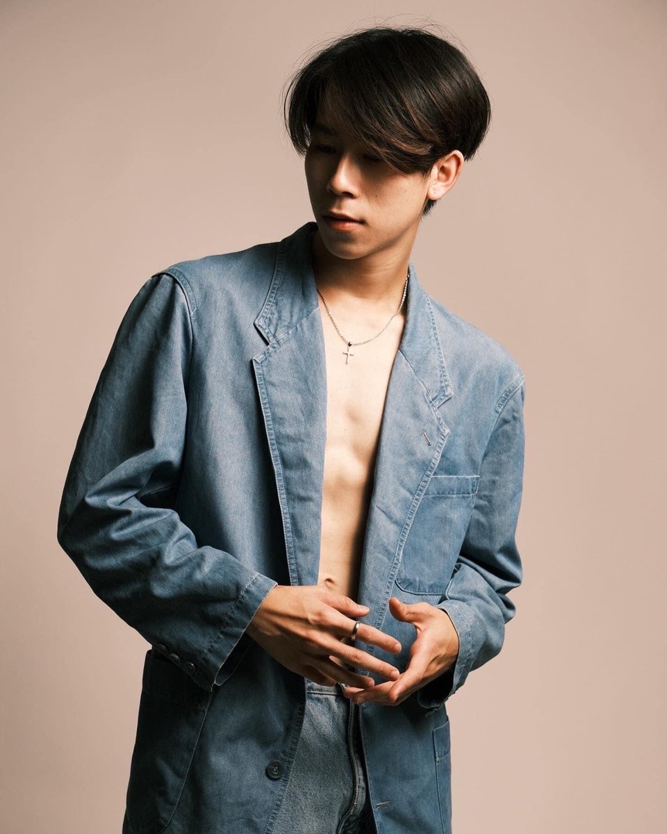 kkucoolboy's tweet photo. หมอโบกี้ ลุคนี้ดูแซ่บมาก 🔥
 ig : bogie_rodfai 

#kkucoolboy https://t.co/TJ21ZHEBBs