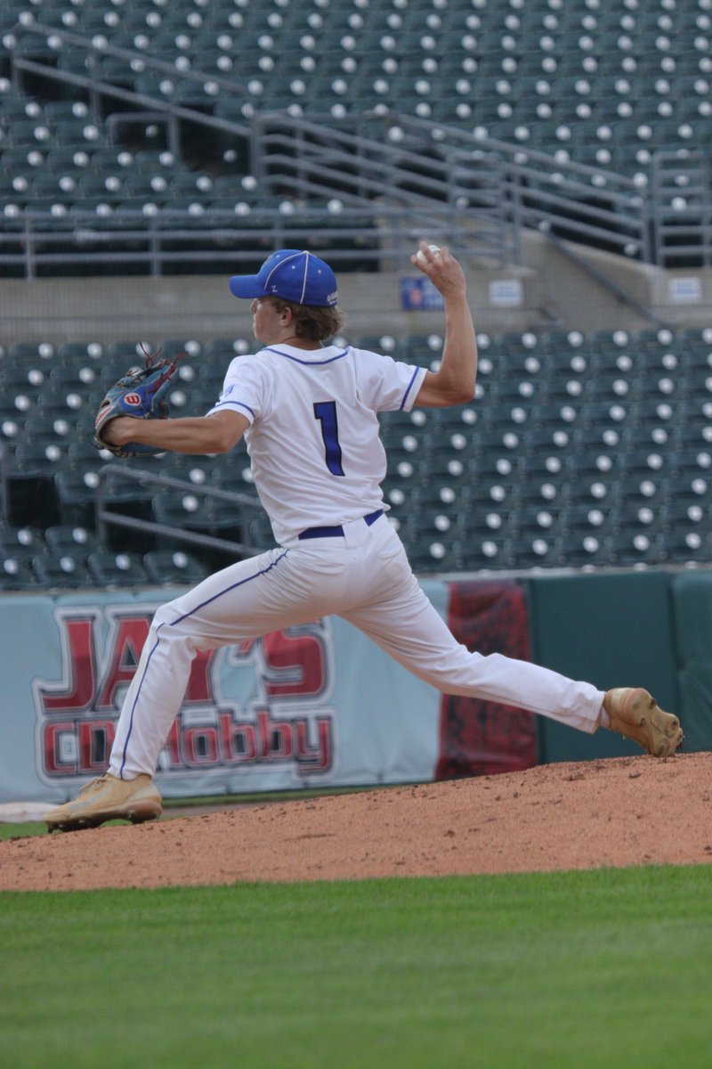 iahsbb's tweet image. Ogden pitcher Stellan Wagner in action vs Madrid in the third and final game of today’s triple-header at Principal Park 
📸 Sabina Clutter | TRHS