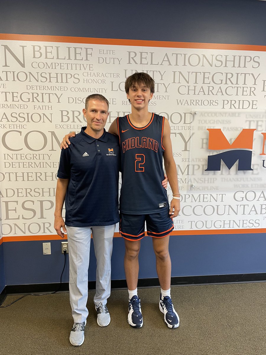 lukashelms's tweet photo. after a visit to Midland University, I am thankful I have been offered an opportunity to continue my athletic and academic career! thank you @Tyler_Erwin @CamSchuknecht @Midland_Hoops https://t.co/LmOBBGAfyy
