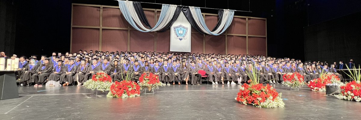 nottenloretta's tweet photo. We honour National Indigenous People’s Day @WCDSBNewswire Elder Veronica Smith brings keynote welcome @St_Marys_Kitch graduation. Our children are sacred. Words of wisdom and reflection to all but special mention to her graduate granddaughter! #Congratulations #SentToBuild https://t.co/WNnHC2scX7