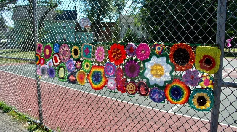 FraminghamMaker's tweet photo. Framingham #MakerSpace Installs #PublicArt Project at Arlington Street Playground.
https://t.co/shyBw2pTni
"#ThankYou, #Obrigada, #Gracias" @Framingham_MA,
@McAuliffeLib, @FramSource! https://t.co/lP6mniUGhB