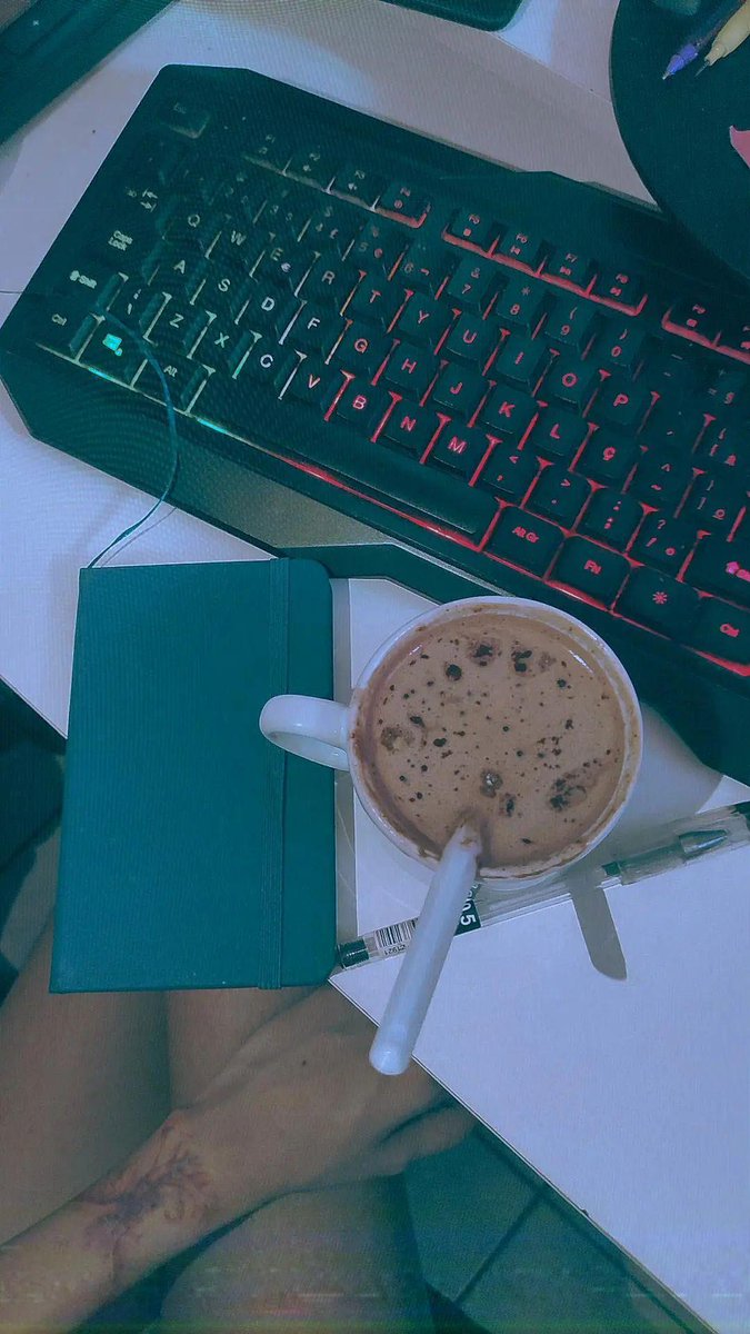 ccadcode's tweet image. Day 1 of #100DaysOfCode I&apos;m so excited, back to basics, starting from scratch and at full steam 🚂🚄🚀 
| 
to animada gente hihihi, de volta ao basicao 🛡️✨💻 
#CodeNewbie #100daysofcodechallenge #coding #javascript #LearnProgramming #KeepGoing #techtwitter