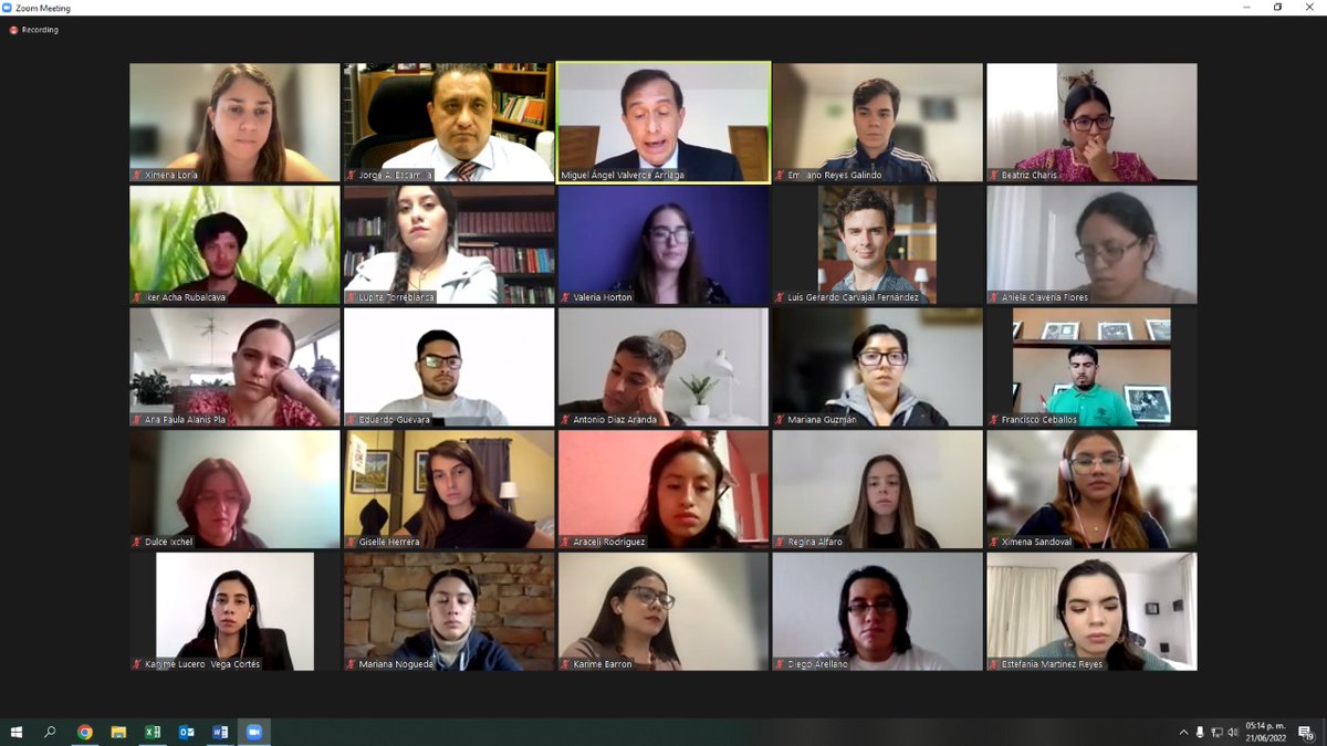 imatiasromero's tweet photo. #AcademiaDiplomaticaMX
Hoy tuvimos la sesión de capacitación sobre #PolíticaExterior de México con jóvenes de #OperacionCOP que se integrarán a la delegación de nuestro país en la @Cop27P
¡Muchas gracias a las Juventudes Embajadoras x el Clima y a instituciones convocantes! https://t.co/25jzvIgA2R