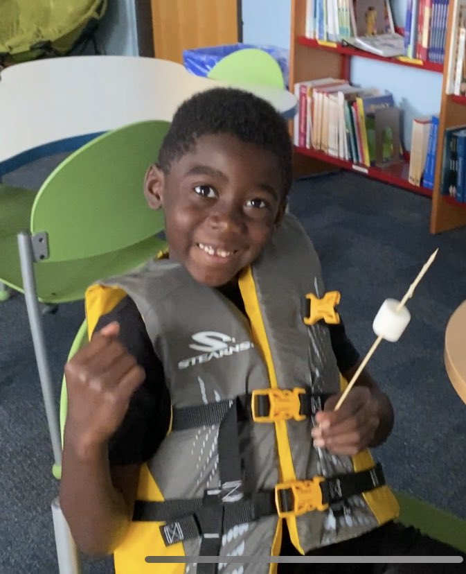 MaryFordLibrary's tweet photo. We had a blast around the campfire today! We made s’mores, told some campfire stories, and sang some songs (ask your little scholars about the skeeter song!). We rounded out our day with a scavenger hunt/hike. ☀️⛺️🏕📚@VOCALCCSD https://t.co/lhRzNER9fW