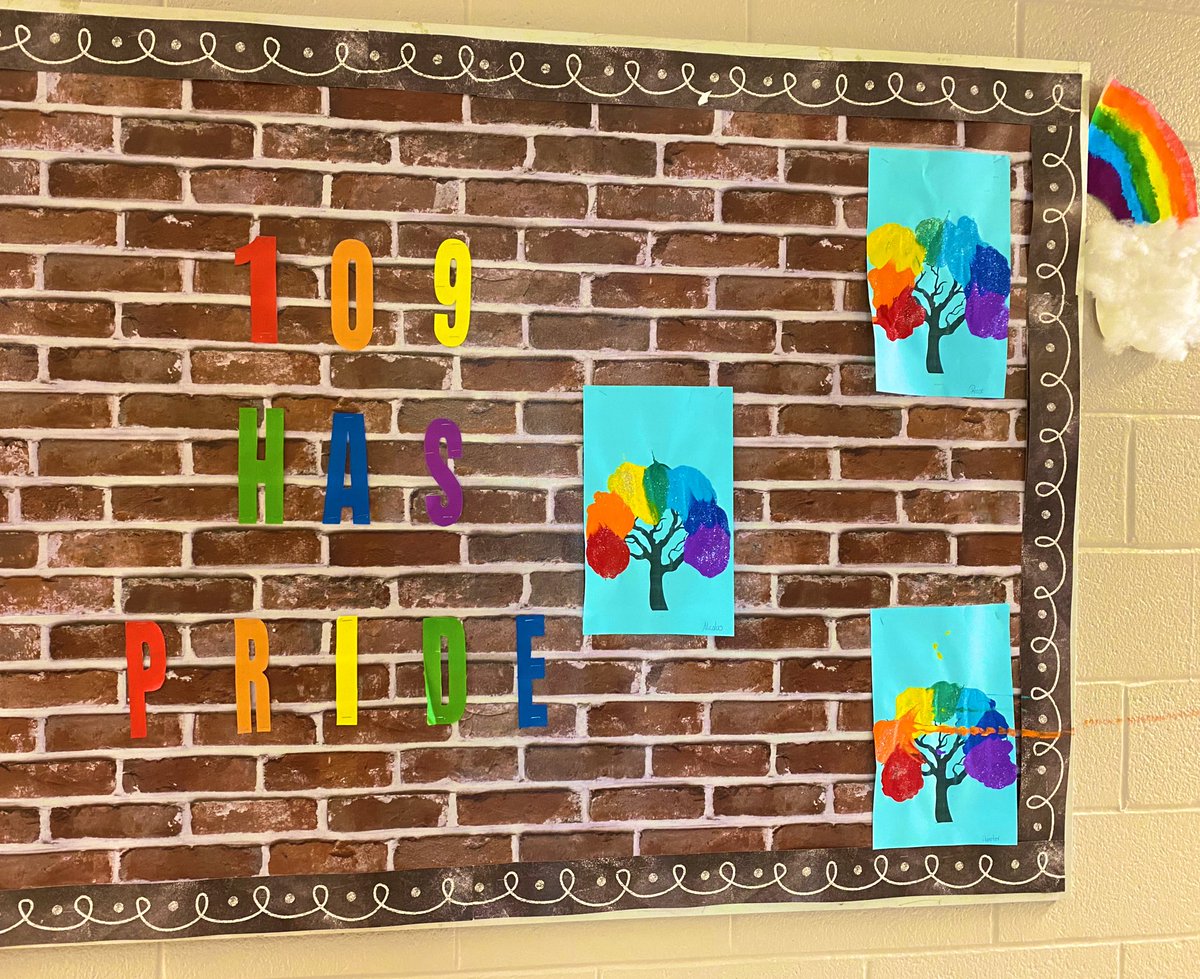 CliffordBoweyPS's tweet photo. 30 Days of CBowey Pride🌈 @RegLavergne @OCDSB https://t.co/wVxnZVIhtP