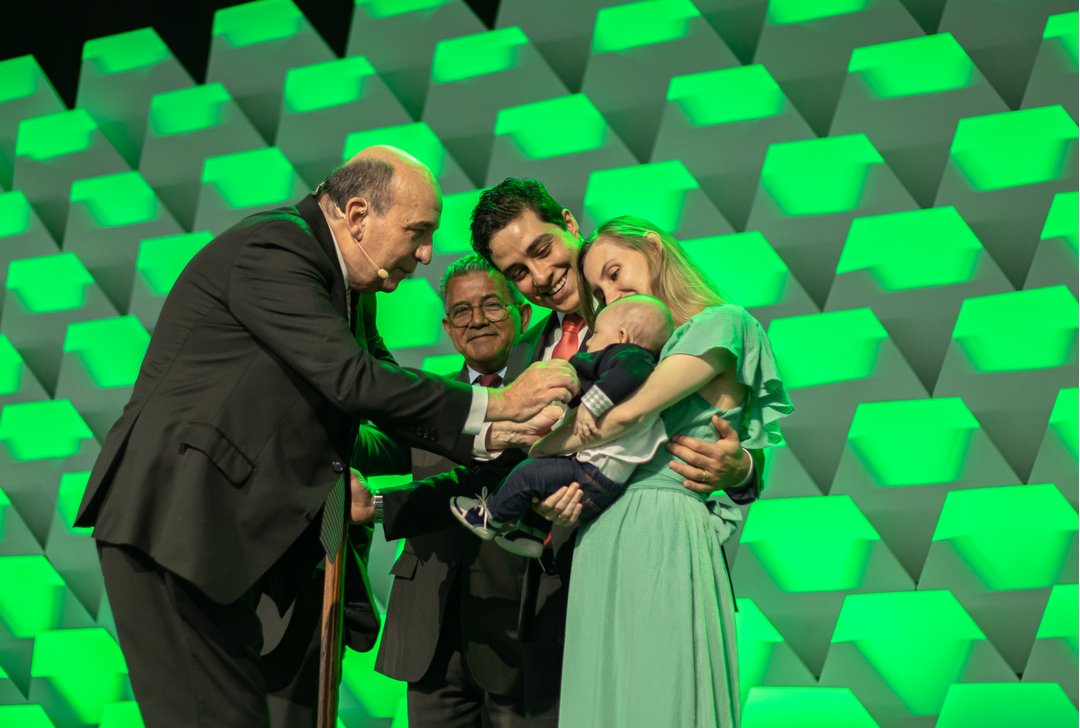 bboasnovas's tweet photo. Estamos felizes pois no último mês o Pastor @felipeflnunes chegou para o time p... https://t.co/rrt82s3ZjO https://t.co/FwSMr3Fp5R