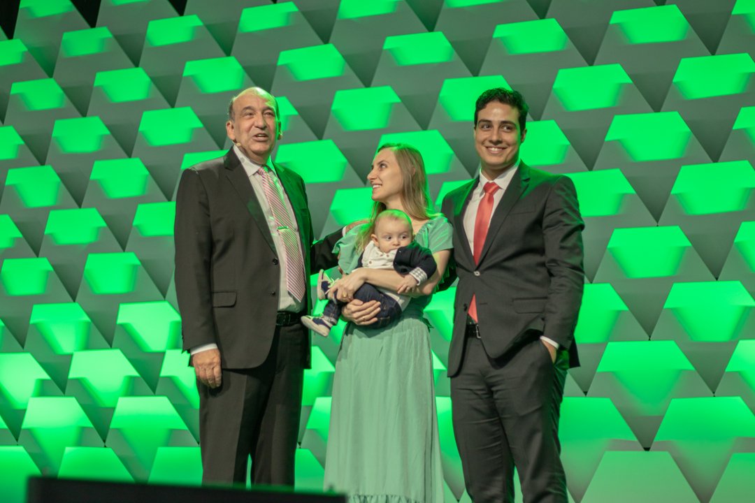 bboasnovas's tweet photo. Estamos felizes pois no último mês o Pastor @felipeflnunes chegou para o time p... https://t.co/rrt82s3ZjO https://t.co/FwSMr3Fp5R