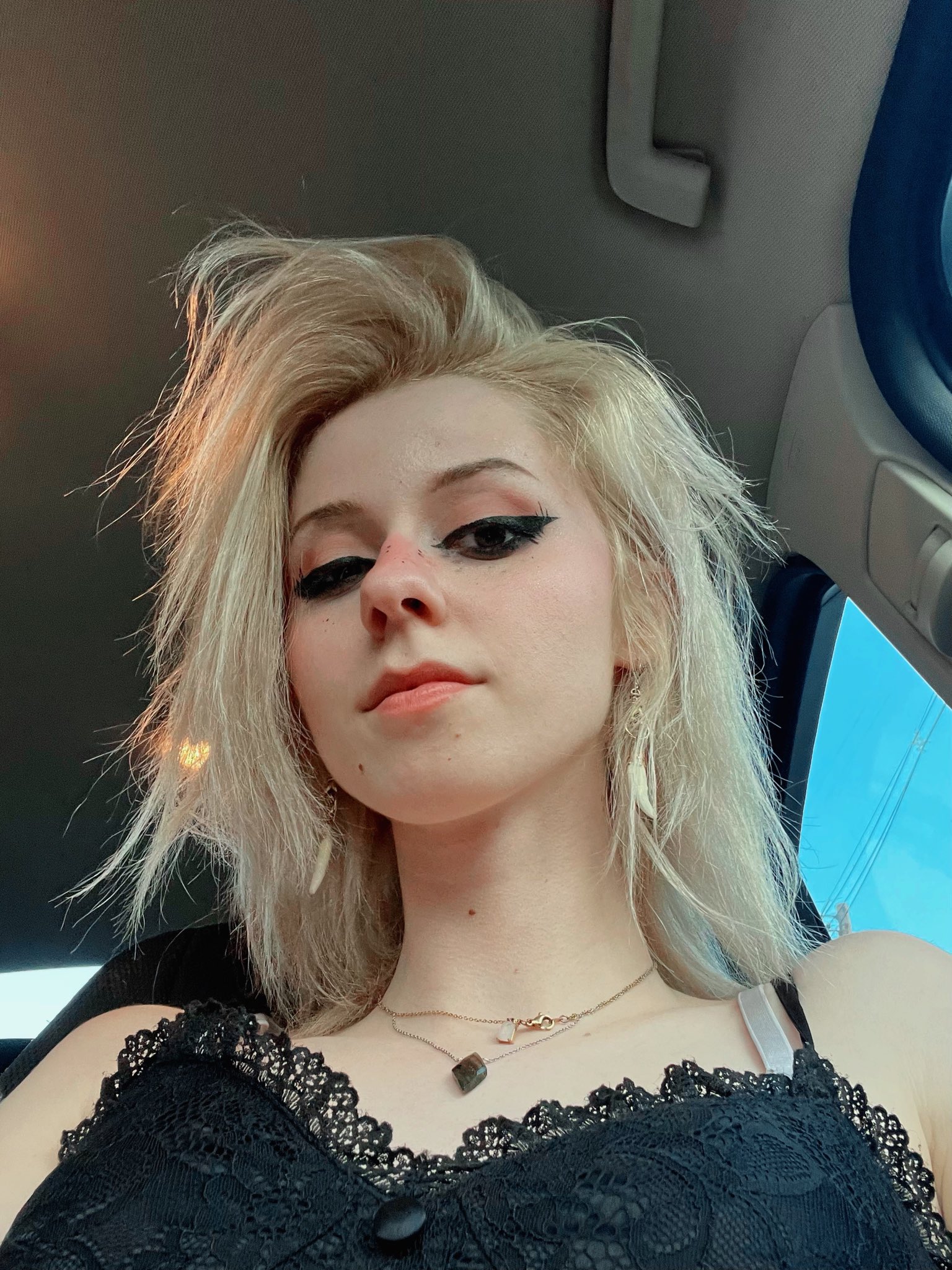 TW Pornstars - Hickey. Twitter. i wish i could take a quick little nap