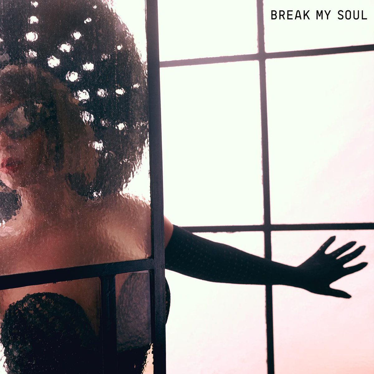 BeyLegion's tweet photo. Beyoncé's #BreakMySoul is the #1 song on @amazonmusic. 👑

Stream: https://t.co/EIvCleuFkM https://t.co/FX7EpUPoaK