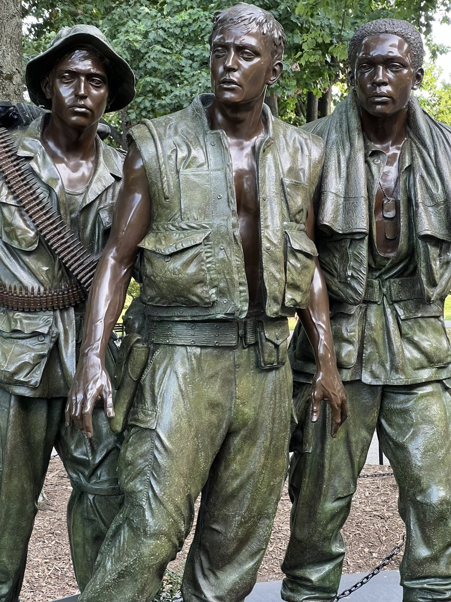 Lunch and a few of the memorials!