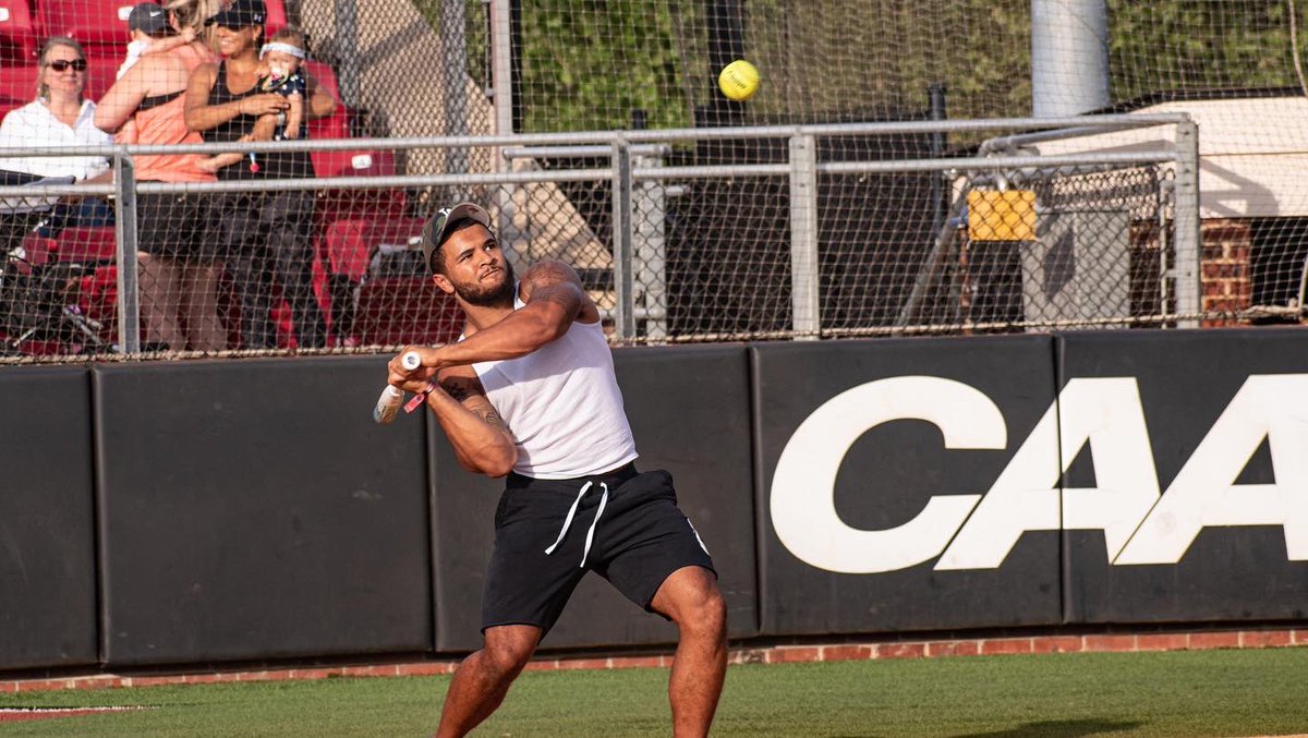 A little home run derby tonight. Congratulations <a href="/jrallen005/">Justin Allen</a> on earning this year’s crown! #AED