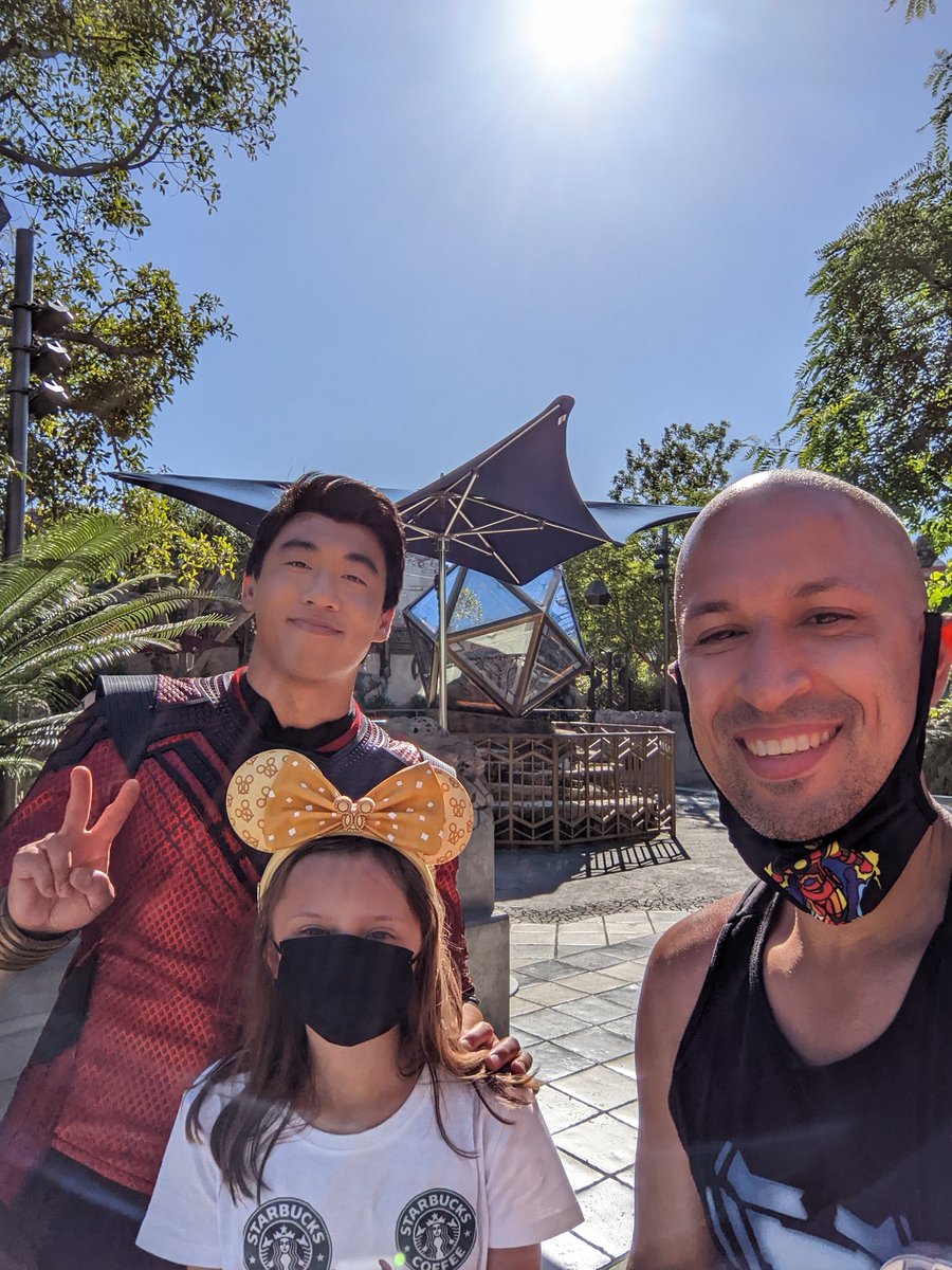 Shang-Chi, Thor, Spidey. Yeah we're having a great day. At Avengers Campus!!! #CaliforniaAdventure https://t.co/fYnJWOm0o9