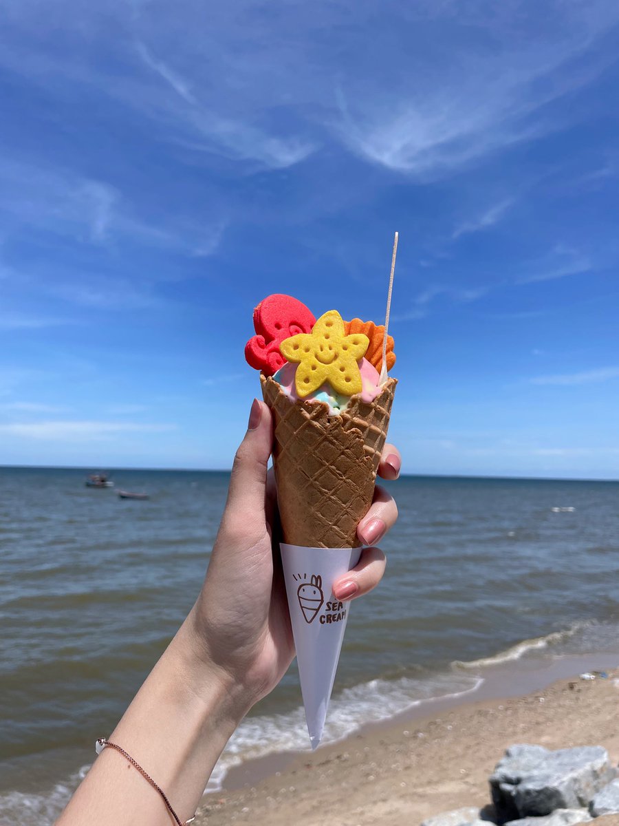 Wherearegoing's tweet photo. 🍦I sea cream🍦 
ร้านไอติมเล็กๆที่น่ารักม๊ากกก ใครชอบถ่ายรูป ซื้อมาถ่ายรูปกับทะเลคือน่ารักคิ้วเว่อร์
รูปสัตว์ต่างๆจะเป็นคุกกี้

💸โคนนี้ราคา 100+
📍หลังโรงแรมมารีน่า ซีวิว บางแสน ,หาดวอนนภา, ชลบุรี 
#รีวิวชลบุรี #รีวิวบางแสน #รีวิวคาเฟ่บางแสน #รีวิวคาเฟ่ #คาเฟ่บางแสน #คาเฟ่ https://t.co/SR7emaHeHl