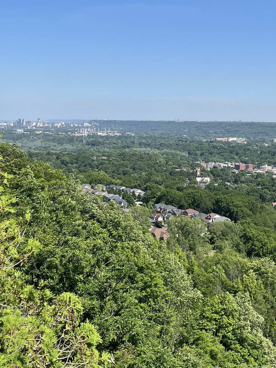 MikeWil32606343's tweet photo. Probably one of the hottest days and we decided on a hike to #dundaspeak #websterfalls and #tewsfalls but there was no one there. All to ourselves! #ShareYourWeather @weathernetwork #getoutside #roadTrip #falls @TourismHamilton https://t.co/rjEw0YSM7m