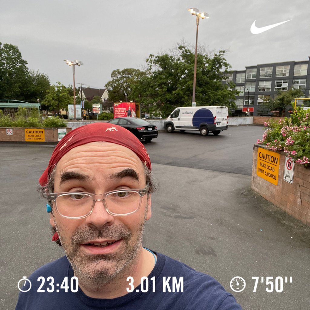 mcabain's tweet photo. Ran 3.01k, no more puppy to keep me moving. Gotta do it myself… #runstagram https://t.co/TK4fUrnXFp