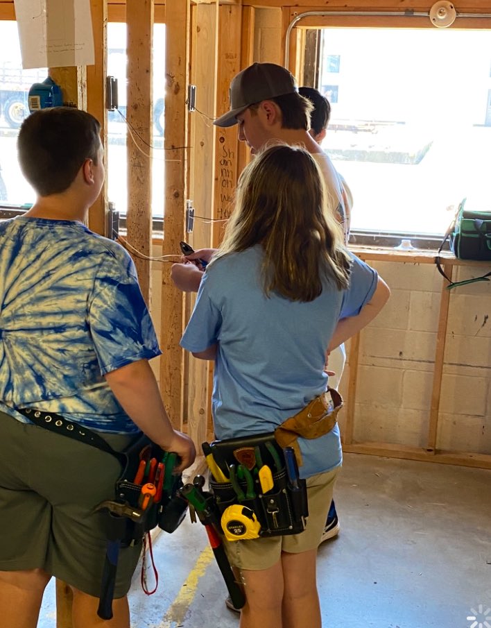 Amy Myhan tweet media