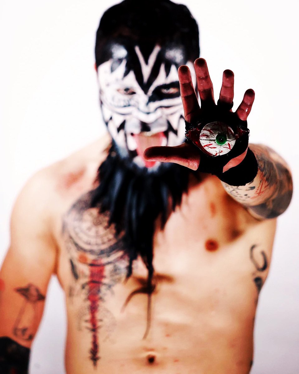 ArezStrange's tweet photo. Sueña en grande!! ✋🏼👁
.
.
📸-. @jesusrosales_
.
.
#KingStrange #Arez #LuchaLibre #Wrestling #Saharawi #Mexico #ProWrestling #StrangeStyle https://t.co/qAS4fHYW5S