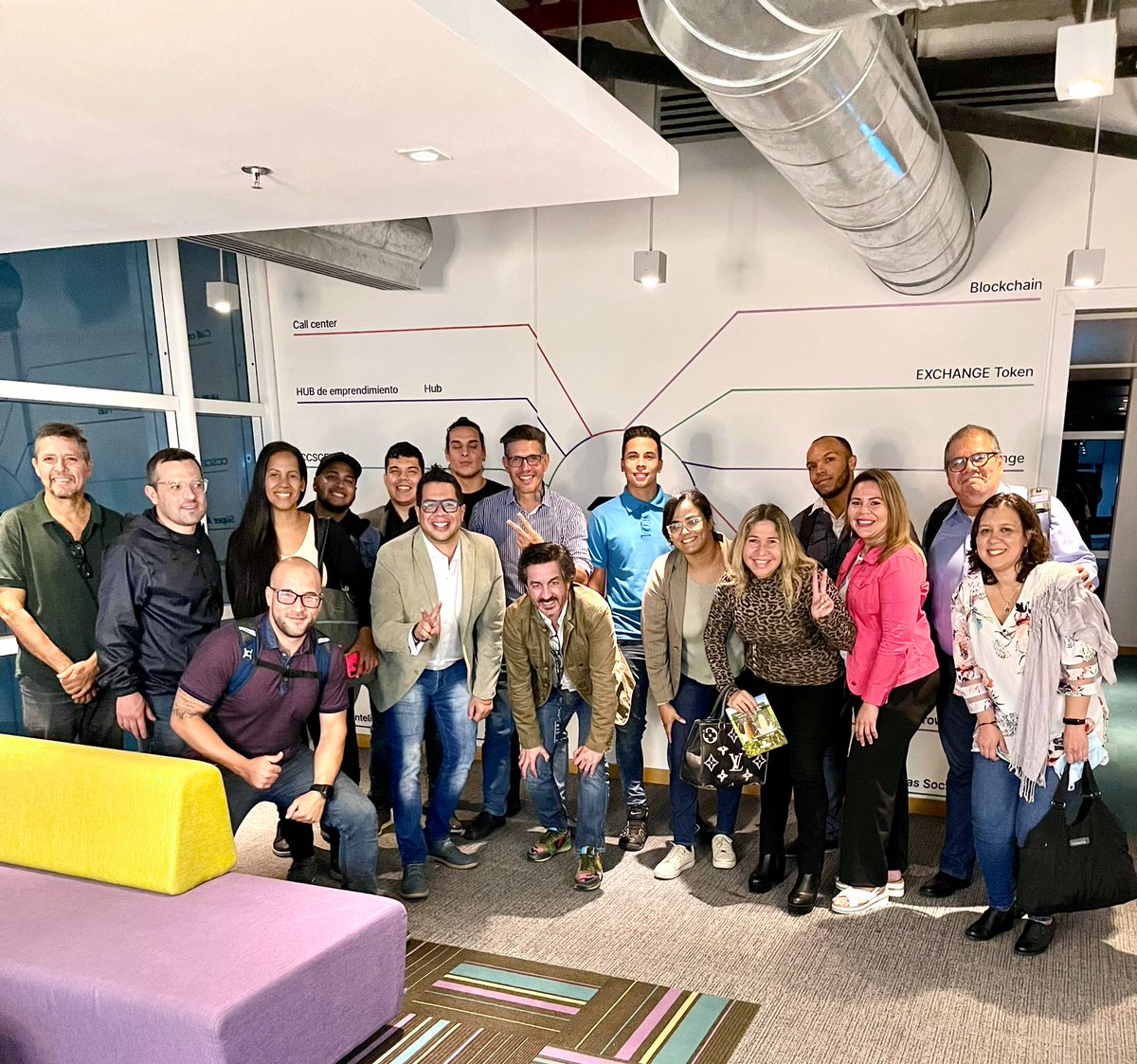 TQoPay's tweet image. Hoy tuve el placer de dar la clase del Diplomado en #CriptoEconomia que desarrolla la @usm_vzla y #BitDataVzla sobre el ecosistema de @CCSCEX 

Para más información sobre nuestro whitepaper en ccscex.com 

“Piensa Diferente”

ⒹⓋⒼ