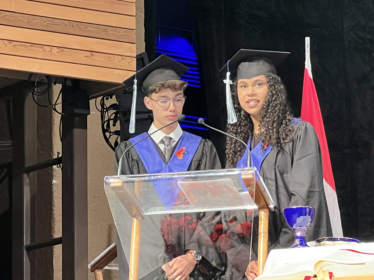 nottenloretta's tweet photo. Eagles are generous! Athletic! Kind! Faithful! Resilient! @St_Marys_Kitch valedictorians reflect on their graduating class. We can overcome! Simpler times lead to so much growth despite adversity. #ThankYou #LookAtUsNow #SentToBuild @WCDSBNewswire https://t.co/fG8wa2h2mA