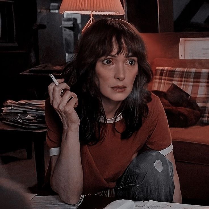 joyce smoking a cig (how iconic.)