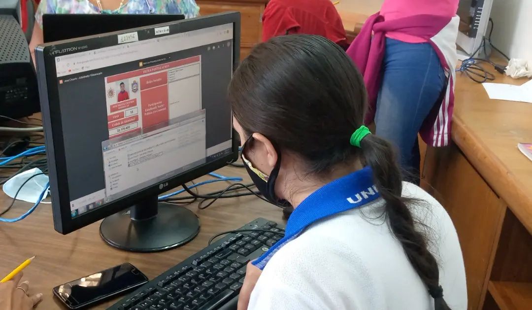 VasypcUnefa's tweet photo. 📌 #VASyPCteinforma Este martes el Coordinador General del VASyPC @jesuspenavzla, hizo seguimiento a la postulación de estudiantiles a voceros regionales, de núcleos y extensiones de la Región Capital, Central, Occidental, Los Andes, Los Llanos, Guayana, Oriental e Insular https://t.co/rRzWPAVW0r