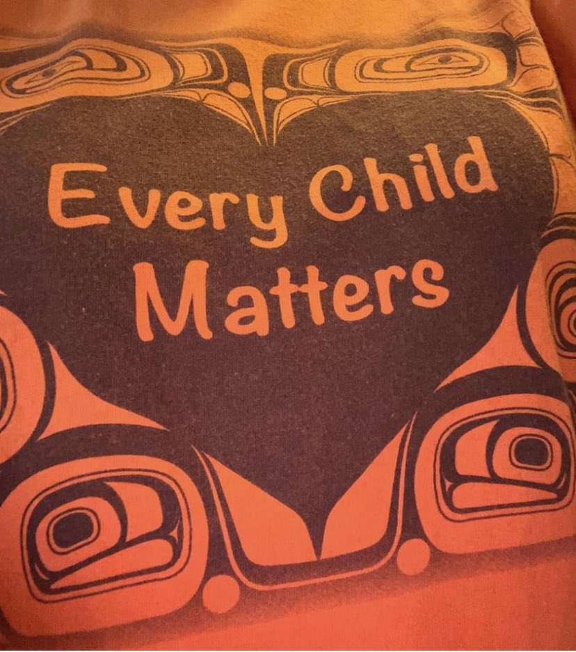 ColdwaterPS (@coldwaterps) on Twitter photo It was amazing to see a sea of orange today at recess. Respectfully recognizing National Indigenous Peoples Day. <a href="/FNMI_SCDSB/">SCDSB_IndigenousEd</a> <a href="/DH_scdsb/">Daryl Halliday</a> <a href="/SCDSB_Schools/">Simcoe County District School Board</a> It was amazing to see a sea of orange today at recess. Respectfully recognizing National Indigenous Peoples Day. <a href="/FNMI_SCDSB/">SCDSB_IndigenousEd</a> <a href="/DH_scdsb/">Daryl Halliday</a> <a href="/SCDSB_Schools/">Simcoe County District School Board</a>
