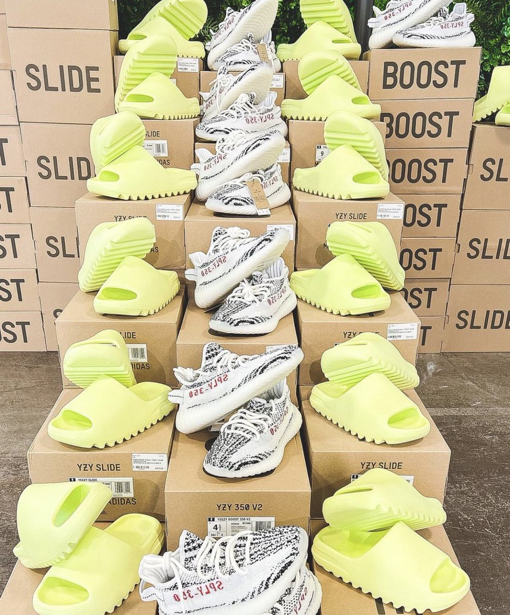 ActiveAdrian's tweet photo. @RetailTuesday Bulk Zebras
Sz6-12 $260
10+ only #RetailTuesday https://t.co/aQ0v4q18Mc