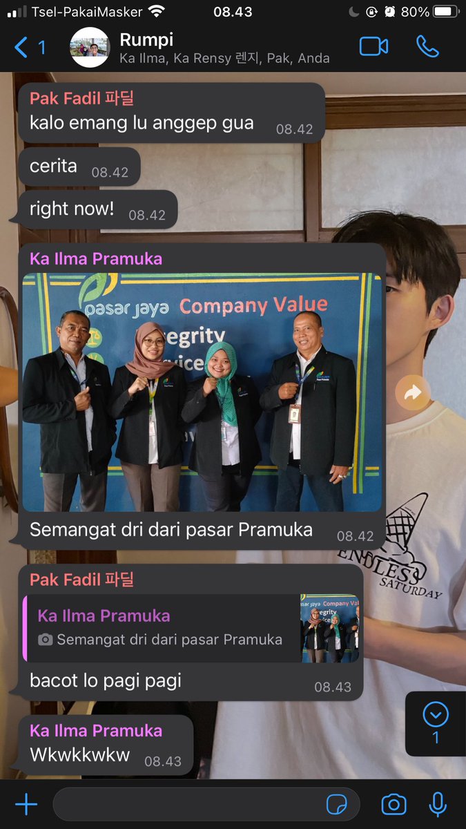 Adrnptrl's tweet photo. Ada aja yg bikin ngakak lagi ngobrol serius juga wkwk https://t.co/BOAD7vH8tj