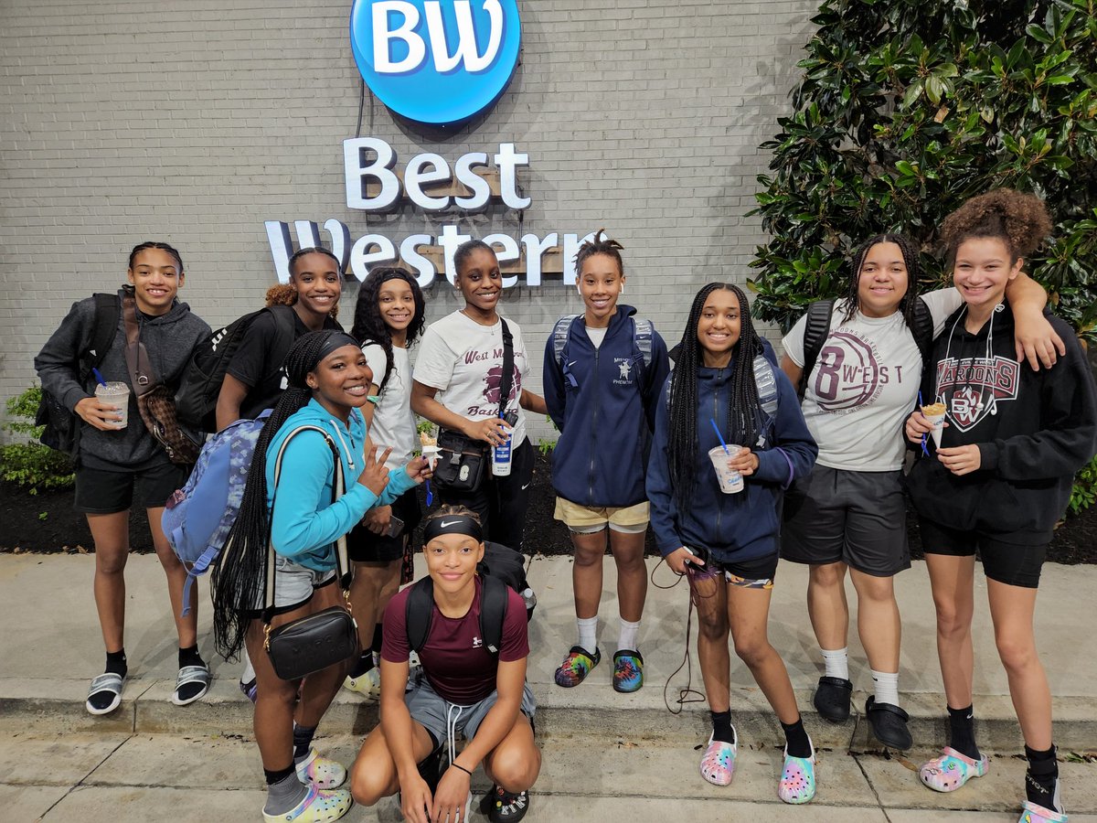 Belleville West Girls Basketball tweet media