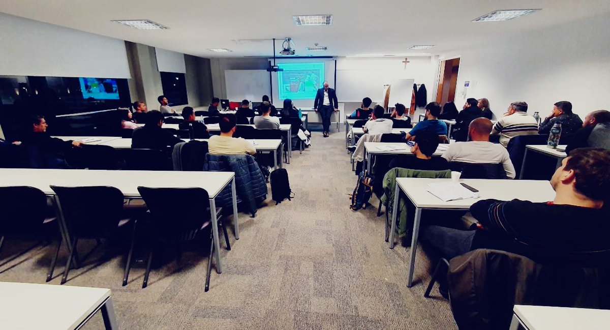 mclaria's tweet photo. ⚽️ Comienzo de un nuevo módulo: "Innovación y Tecnología en el Deporte", de la mano de @SciollaPablo y grandes invitados, en el programa Derecho & Management en el Deporte @DerechoUCA / @sportCIES / @fifacom_es éxitos!!!
#UCAFIFACIES #FIFACIESArgentina
#innovacion
#Tecnologia https://t.co/uLmG1OpjdC