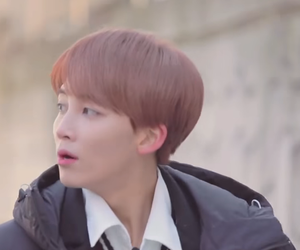 hourly jeonghan (@jeonghanhour) on Twitter photo 